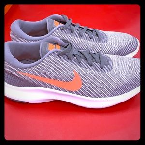 Flex experience rn 7 Nike